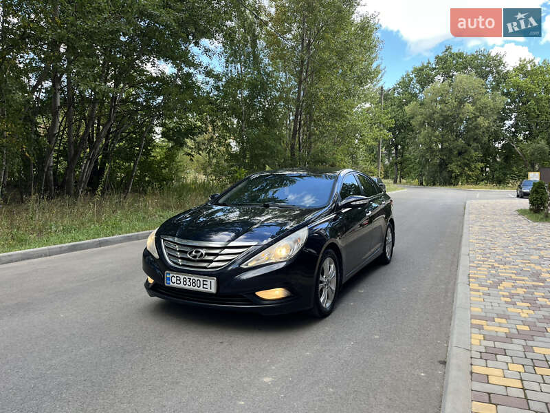 Hyundai Sonata 2010