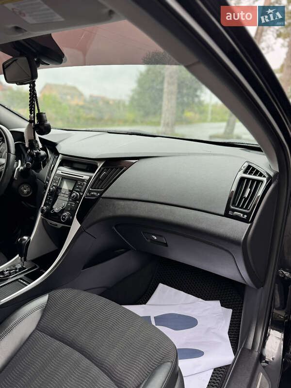 Седан Hyundai Sonata 2011 в Виннице
