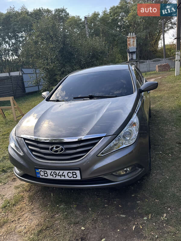 Седан Hyundai Sonata 2012 в Прилуках