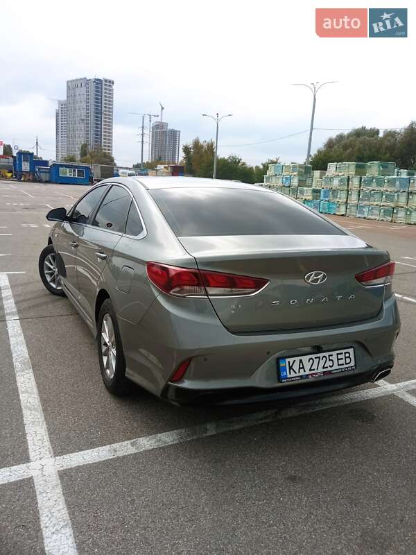 Седан Hyundai Sonata 2017 в Києві