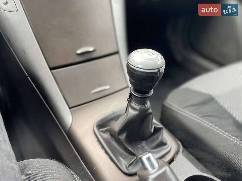 Седан Hyundai Sonata 2010 в Одессе