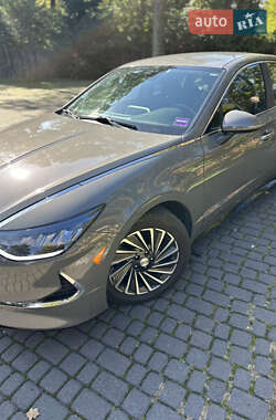 Седан Hyundai Sonata 2022 в Львове