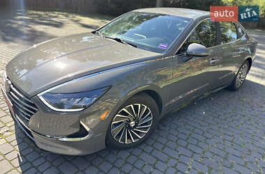 Седан Hyundai Sonata 2022 в Львове