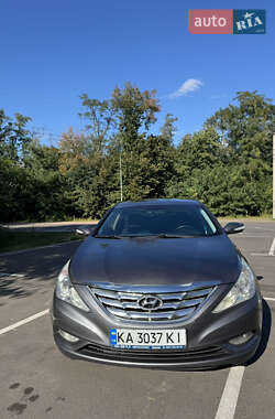 Hyundai Sonata 2010
