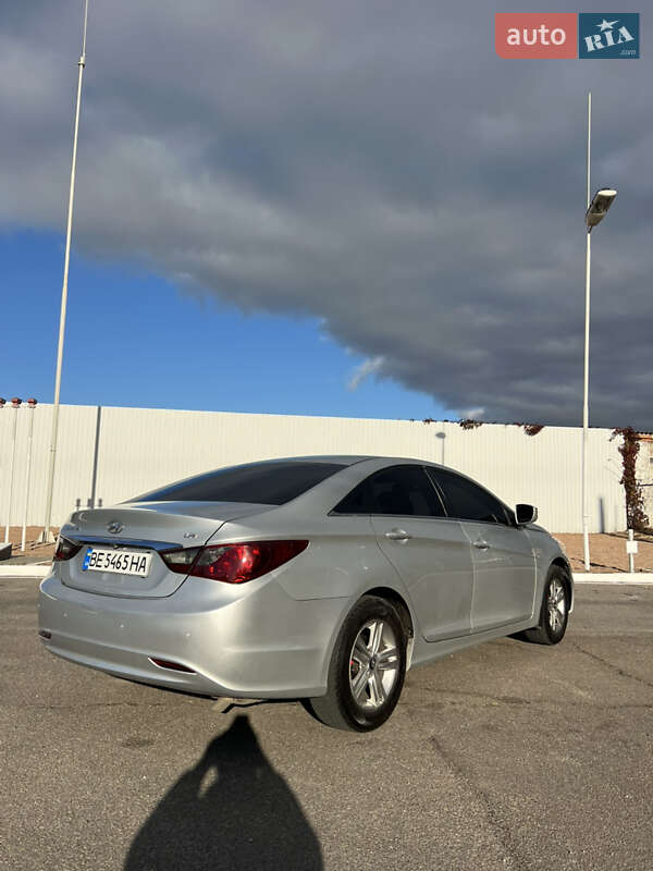 Седан Hyundai Sonata 2014 в Миколаєві фото 5 Седан Hyundai Sonata 2014 в Миколаєві
