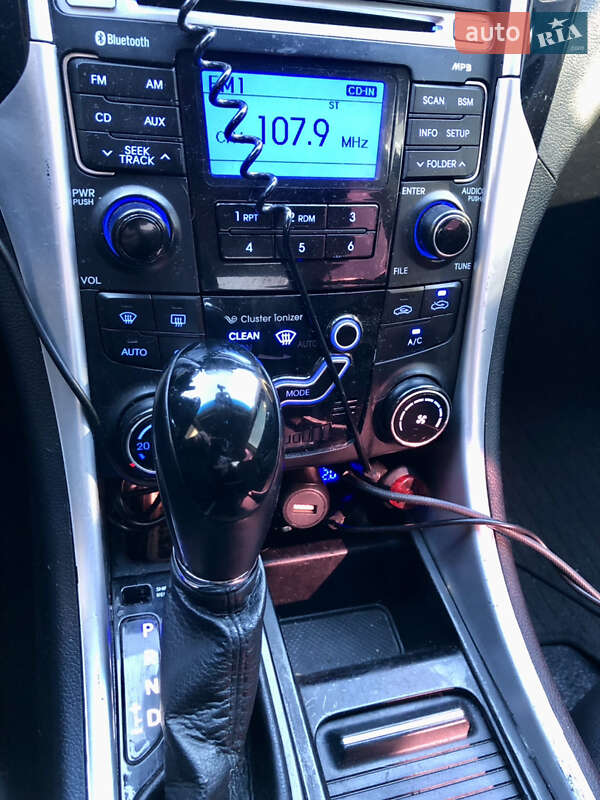 Седан Hyundai Sonata 2011 в Києві