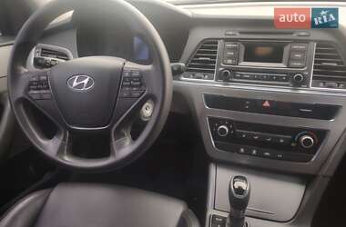 Седан Hyundai Sonata 2014 в 