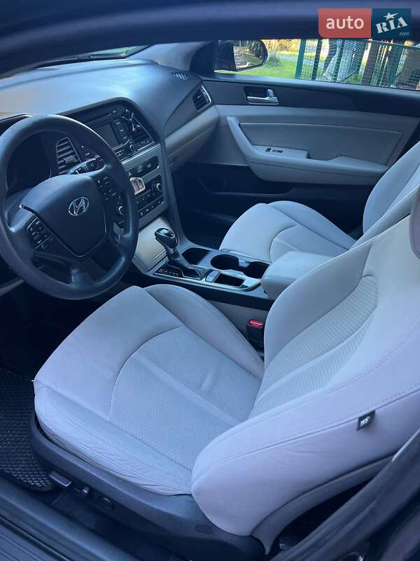 Седан Hyundai Sonata 2014 в Львове