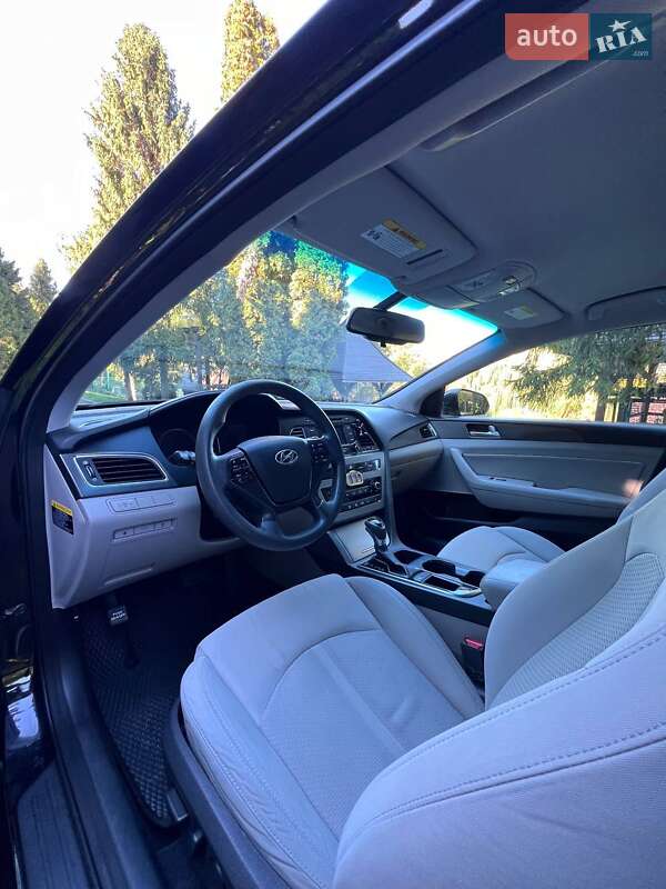 Седан Hyundai Sonata 2014 в Львове