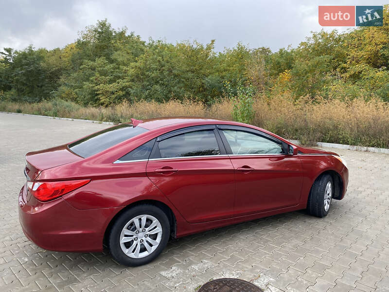 Седан Hyundai Sonata 2010 в Полтаве