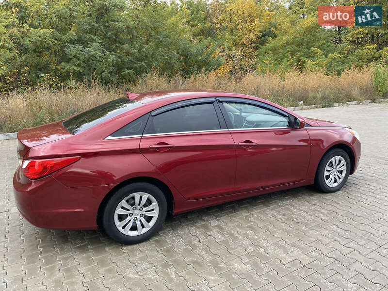 Седан Hyundai Sonata 2010 в Полтаве