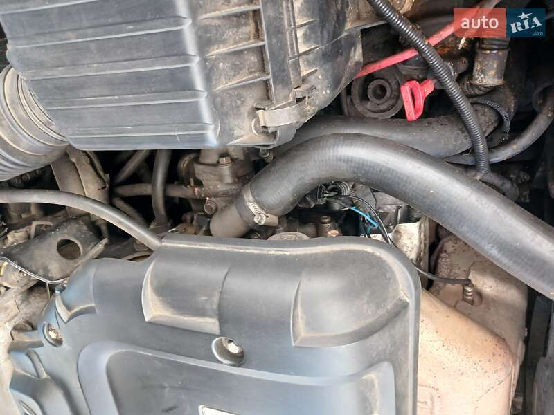 Седан Hyundai Sonata 2003 в Чернигове