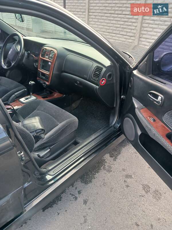 Седан Hyundai Sonata 2003 в Чернигове