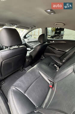Седан Hyundai Sonata 2011 в 