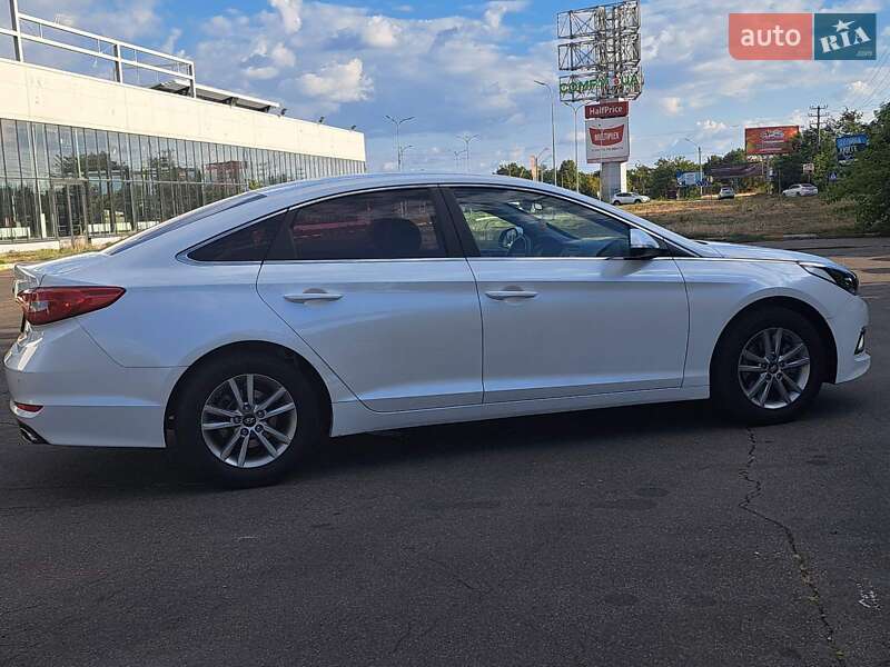 Седан Hyundai Sonata 2016 в Одессе
