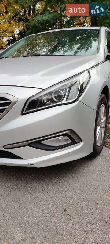 Седан Hyundai Sonata 2015 в Києві