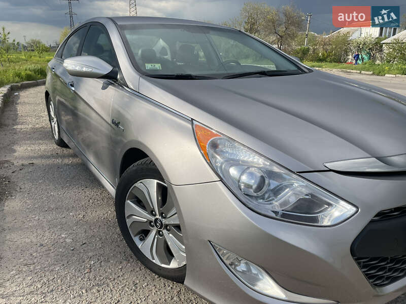 Седан Hyundai Sonata 2013 в Николаеве