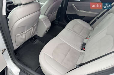 Седан Hyundai Sonata 2014 в 