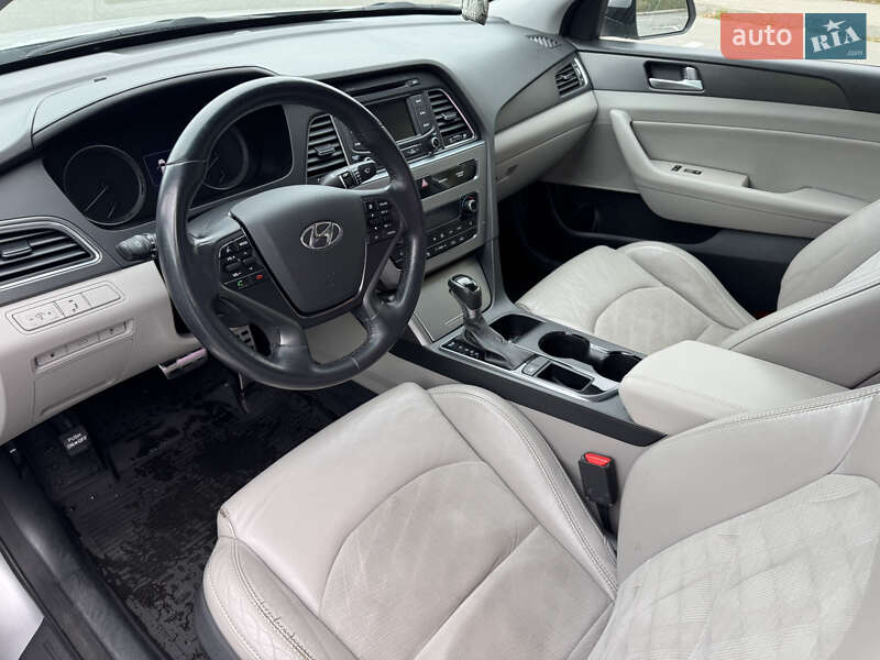 Седан Hyundai Sonata 2014 в Киеве