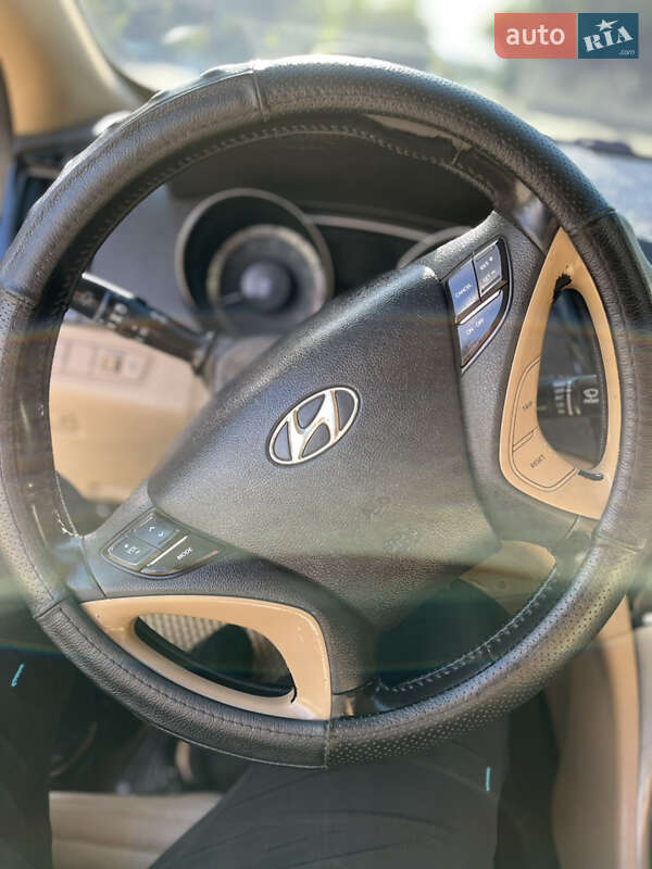 Седан Hyundai Sonata 2013 в Могилев-Подольске фото 13 Седан Hyundai Sonata 2013 в Могилев-Подольске