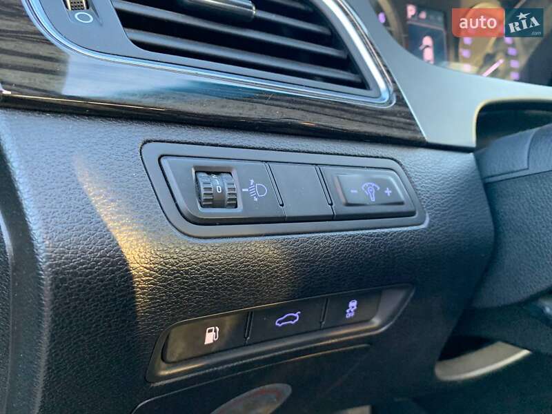 Седан Hyundai Sonata 2016 в Киеве фото 17 Седан Hyundai Sonata 2016 в Киеве
