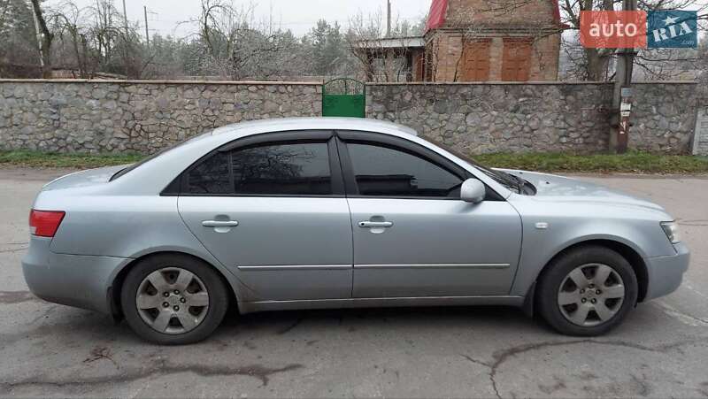 Hyundai Sonata 2007