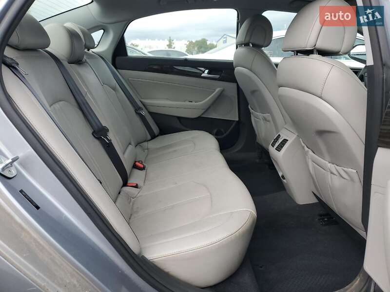 Седан Hyundai Sonata 2015 в Кропивницком