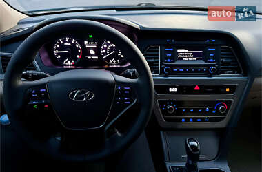 Седан Hyundai Sonata 2016 в 