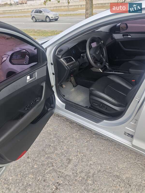 Седан Hyundai Sonata 2017 в Запорожье