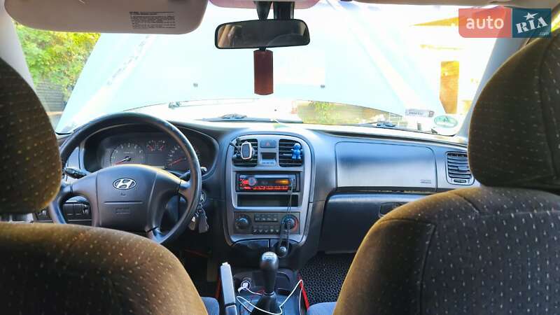 Седан Hyundai Sonata 2001 в Подольске