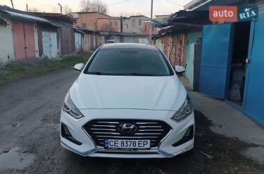 Седан Hyundai Sonata 2018 в Чернівцях