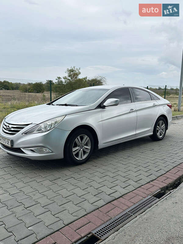 Седан Hyundai Sonata 2012 в 
