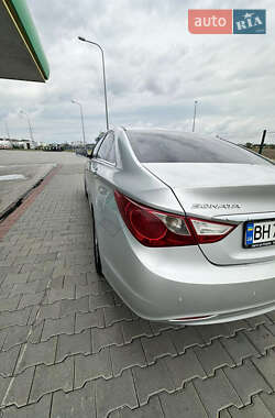 Седан Hyundai Sonata 2012 в 
