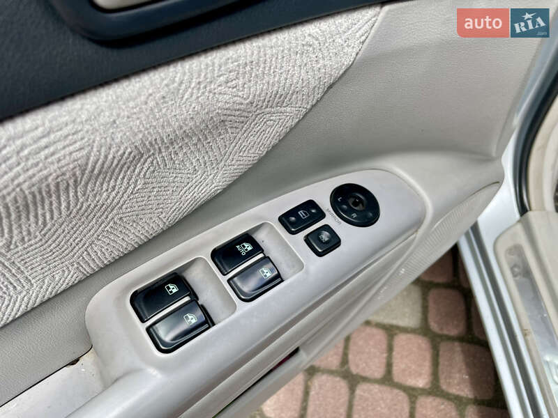 Седан Hyundai Sonata 2006 в Солотвине фото 5 Седан Hyundai Sonata 2006 в Солотвине