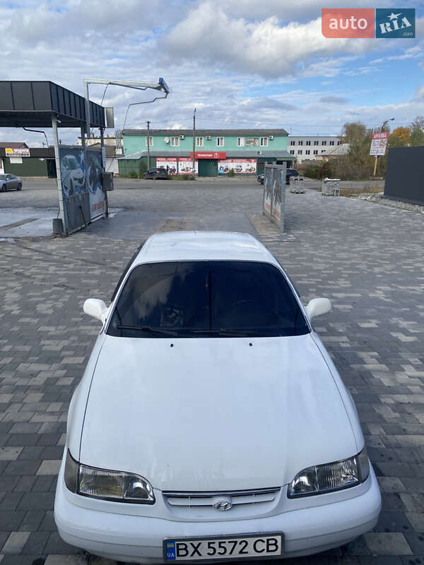 Седан Hyundai Sonata 1993 в Шепетовке