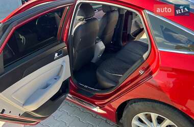 Седан Hyundai Sonata 2015 в 