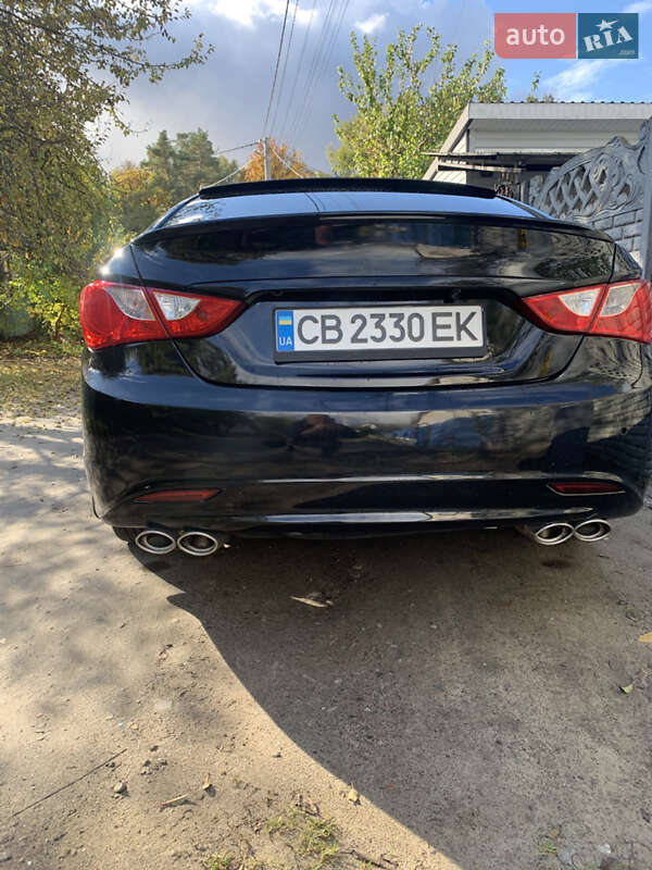 Седан Hyundai Sonata 2012 в Чернигове