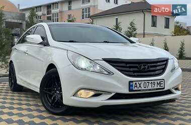 Седан Hyundai Sonata 2014 в 