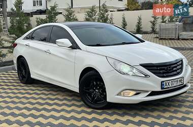 Седан Hyundai Sonata 2014 в 