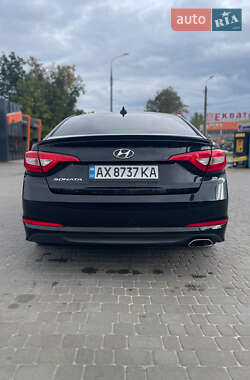 Седан Hyundai Sonata 2015 в 