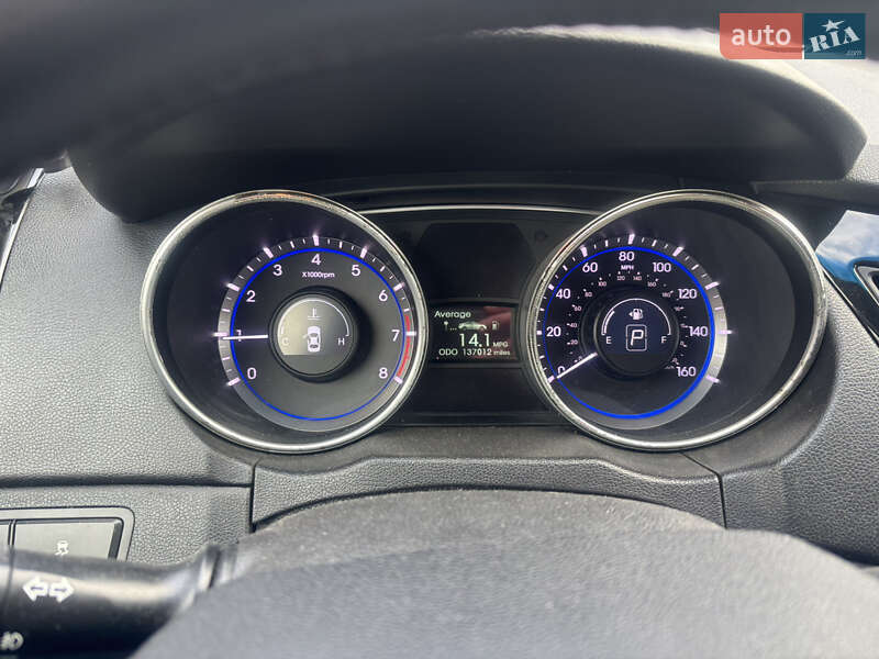 Седан Hyundai Sonata 2010 в Львове