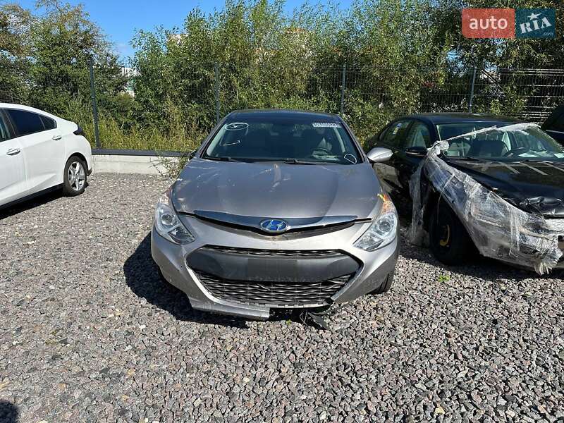 Седан Hyundai Sonata 2013 в Львові