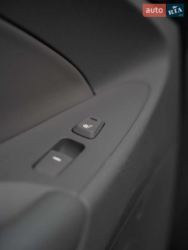 Седан Hyundai Sonata 2011 в Києві фото 10 Седан Hyundai Sonata 2011 в Києві