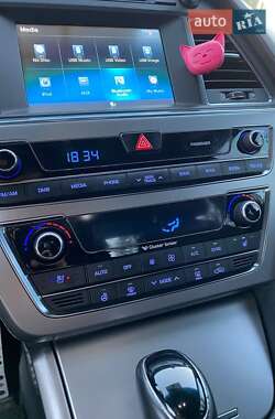 Седан Hyundai Sonata 2014 в 