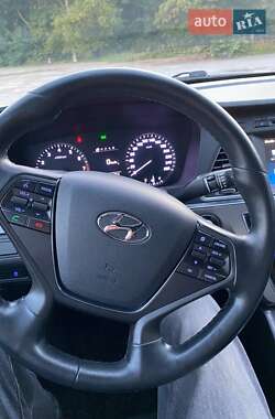 Седан Hyundai Sonata 2014 в 