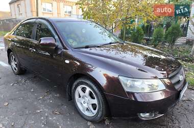 Седан Hyundai Sonata 2006 в  фото 10 Седан Hyundai Sonata 2006 в
