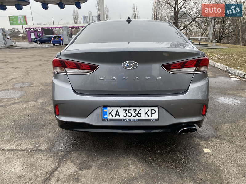 Седан Hyundai Sonata 2018 в Киеве