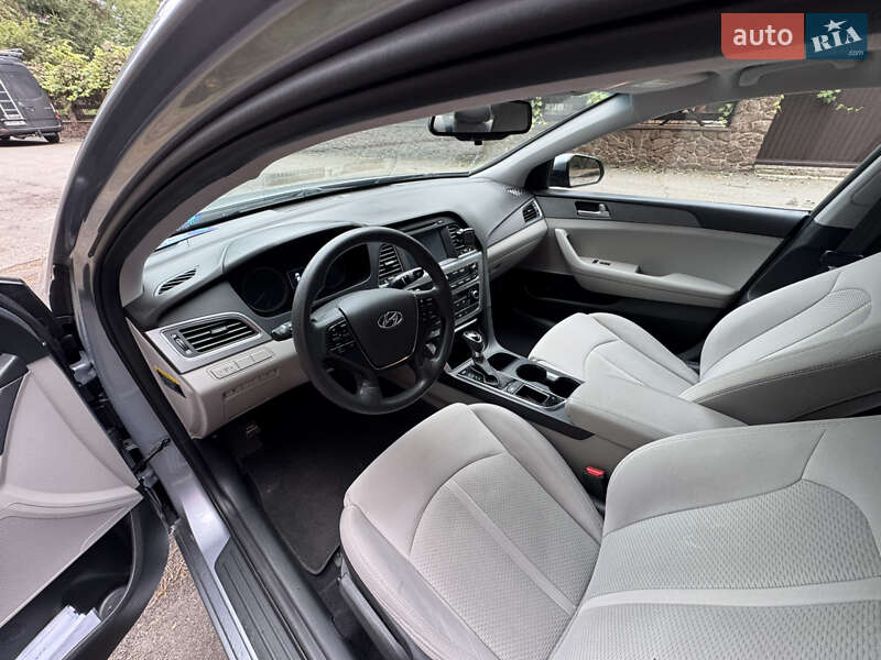 Седан Hyundai Sonata 2016 в Киеве фото 29 Седан Hyundai Sonata 2016 в Киеве