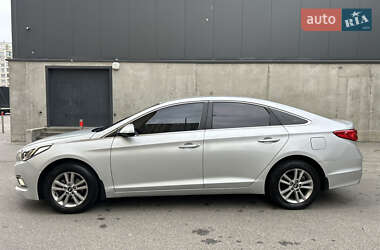 Седан Hyundai Sonata 2014 в 