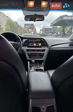 Седан Hyundai Sonata 2014 в 